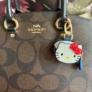 NEW Hello Kitty Mini Coin Purse Bag Charm Keychain